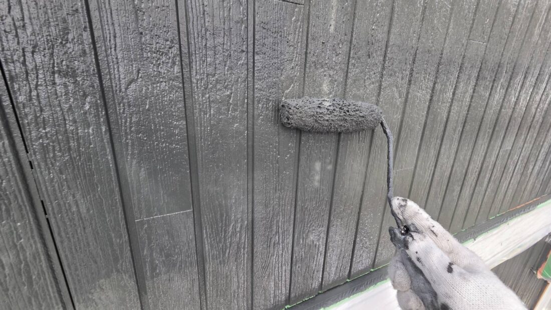 外壁塗装　上塗り